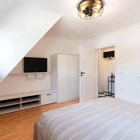 Διαμέρισμα Zentrale In Nahe Altstadt & Burg *